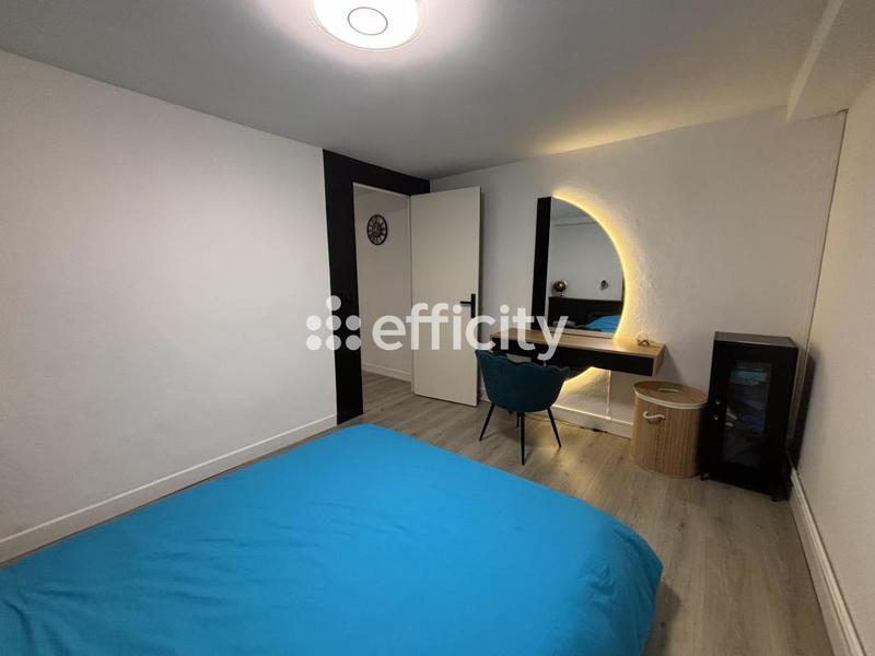 Maison - 190 m² - 8 pièces