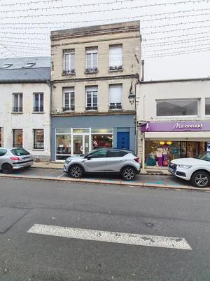 Immeuble - 200 m² - 9 pièces