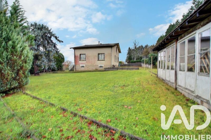 Maison - 162 m² - 11 pièces