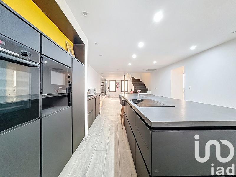 Maison - 150 m² - 5 pièces