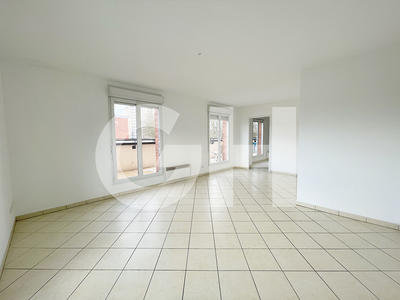 Appartement - 83 m² - 4 pièces