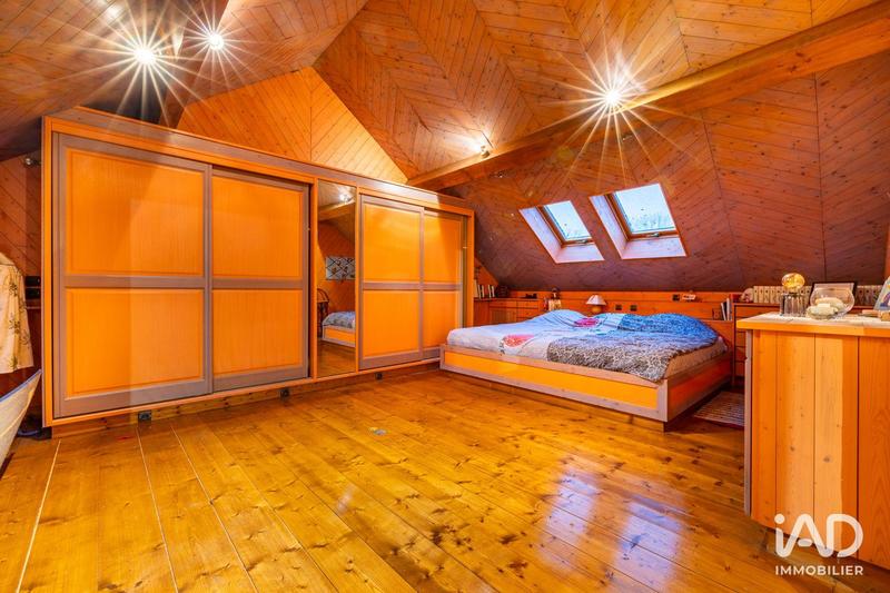 Local commercial - 297 m²