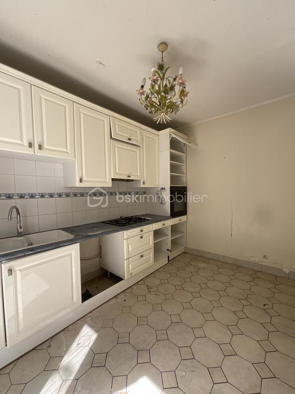 Maison - 178 m² - 7 pièces