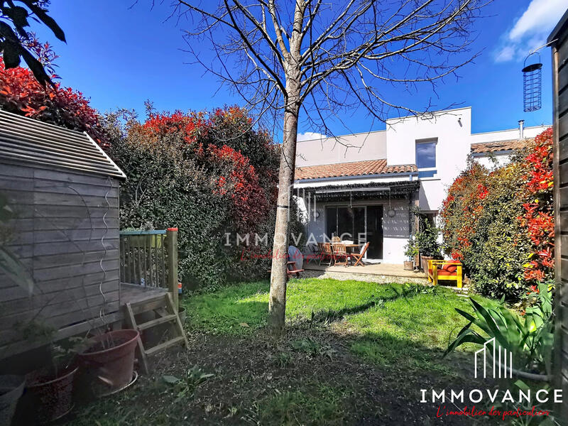 Villa - 80 m² - 4 pièces