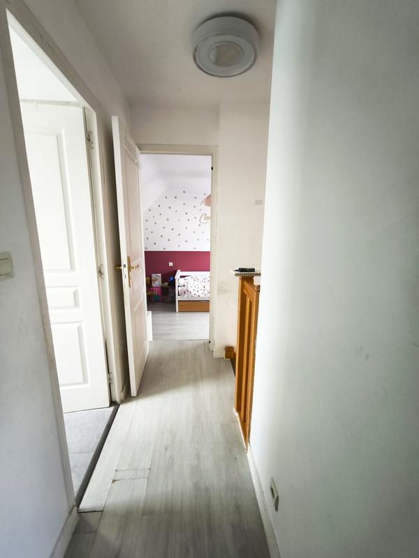 Maison - 101 m² - 6 pièces