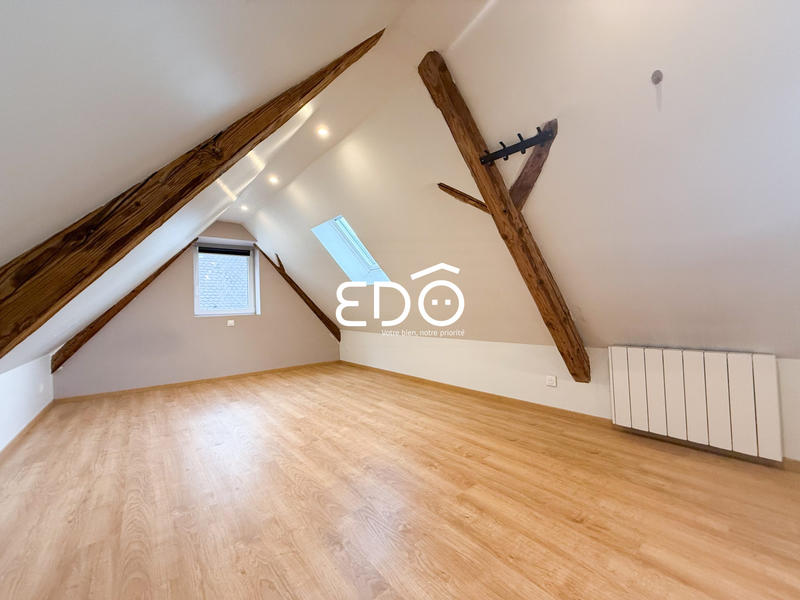 Appartement - 84 m² - 5 pièces