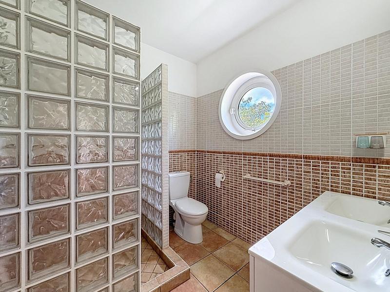 Villa - 107 m² - 4 pièces