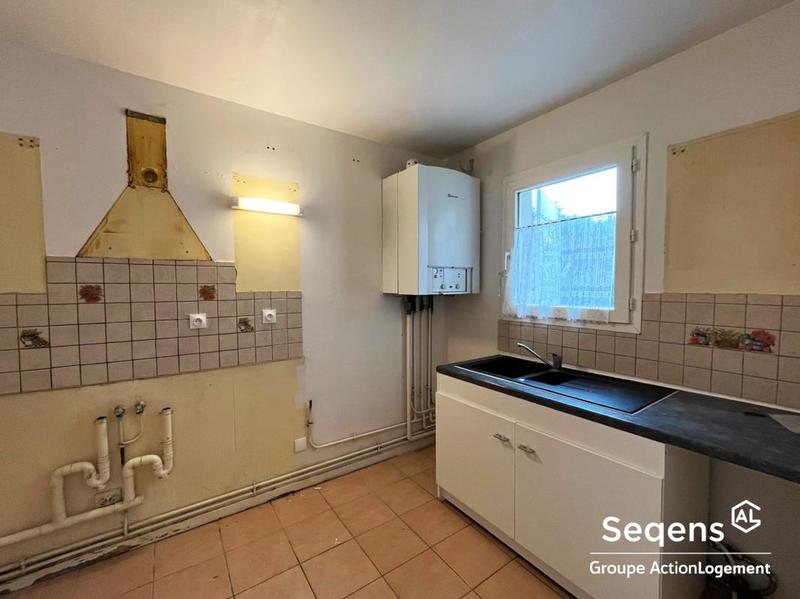 Maison - 95 m² - 5 pièces