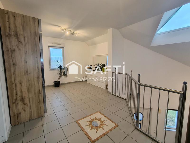 Maison - 135 m² - 4 pièces