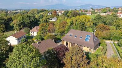 Maison - 275 m² - 12 pièces