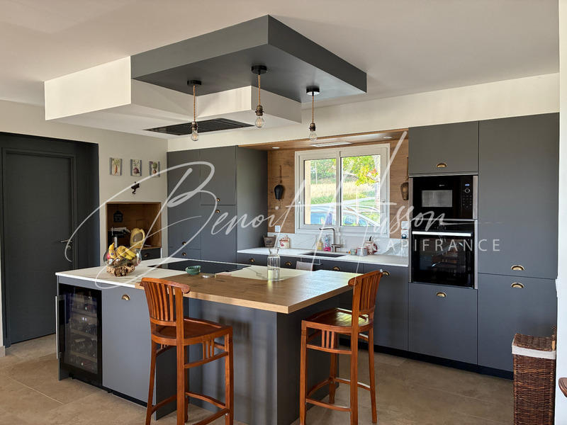 Maison - 125 m² - 5 pièces