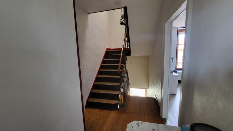 Maison - 198 m² - 9 pièces