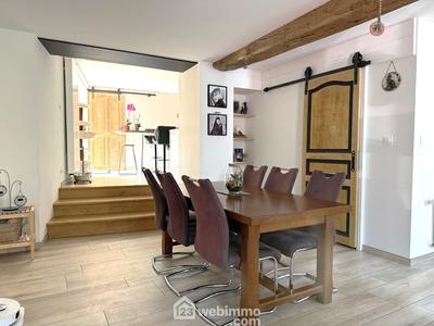 Maison - 180 m² - 7 pièces