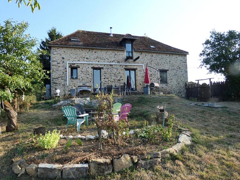 Maison - 180 m² - 6 pièces