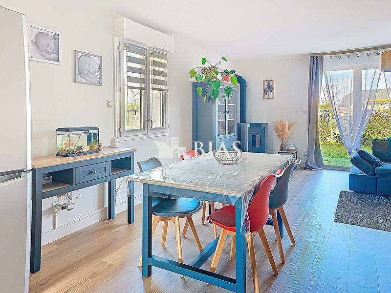 Maison - 81 m² - 4 pièces