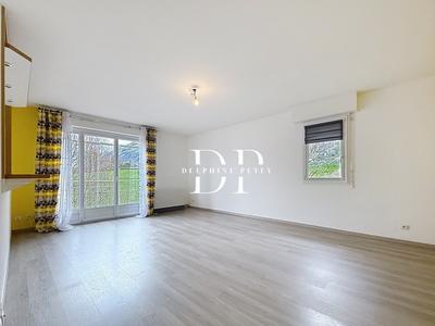 Appartement - 91 m² - 4 pièces