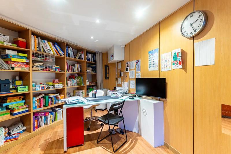 Maison d'architecte - 220 m² - 8 pièces