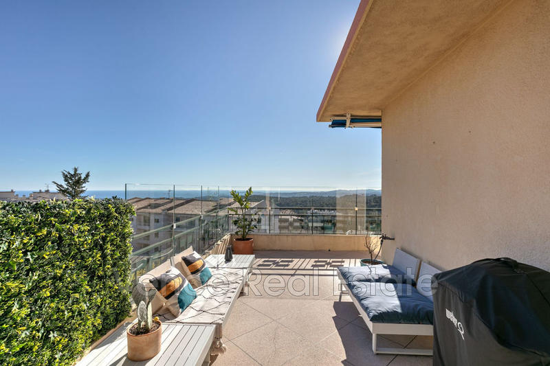 Appartement - 70 m² - 3 pièces