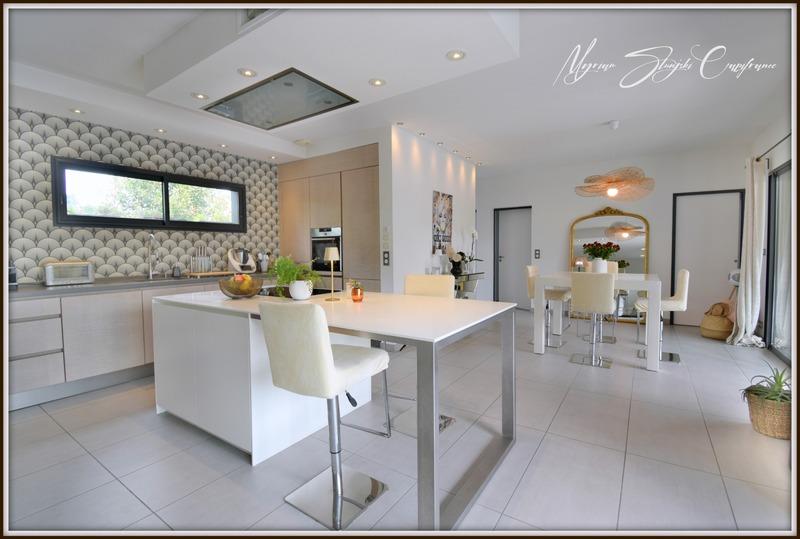 Maison - 150 m² - 5 pièces