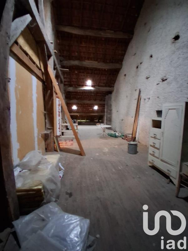 Maison - 161 m² - 9 pièces