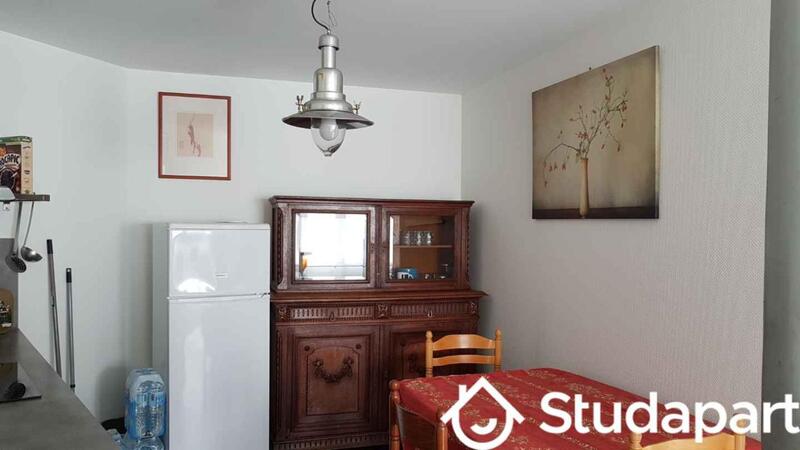 Chambre - 11 m² - 1 pièce