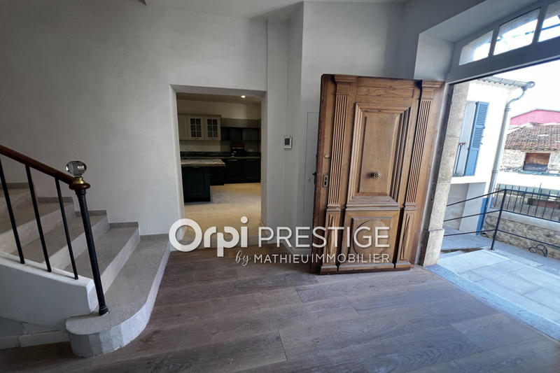 Maison chambre d'hôtes - 209 m² - 7 pièces