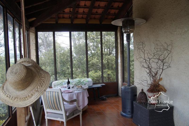 Propriété - 115 m² - 4 pièces