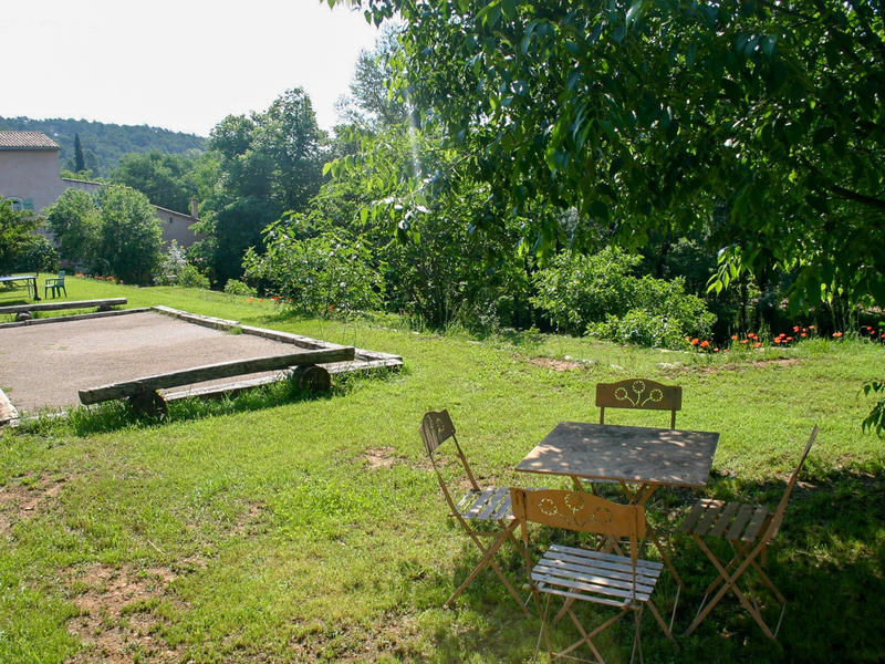 Maison - 272 m² - 9 pièces