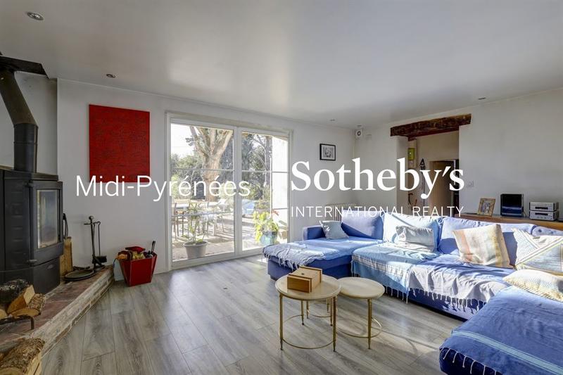 Maison - 356 m² - 10 pièces