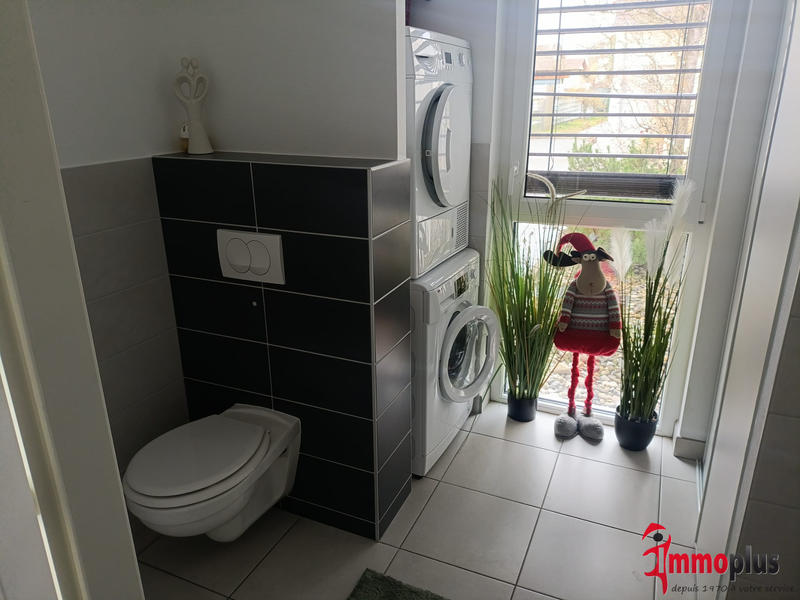 Maison - 85 m² - 5 pièces