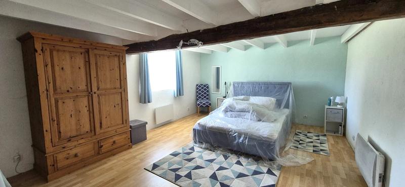 Maison - 186 m² - 5 pièces