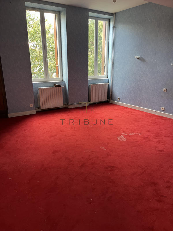 Maison - 140 m² - 4 pièces