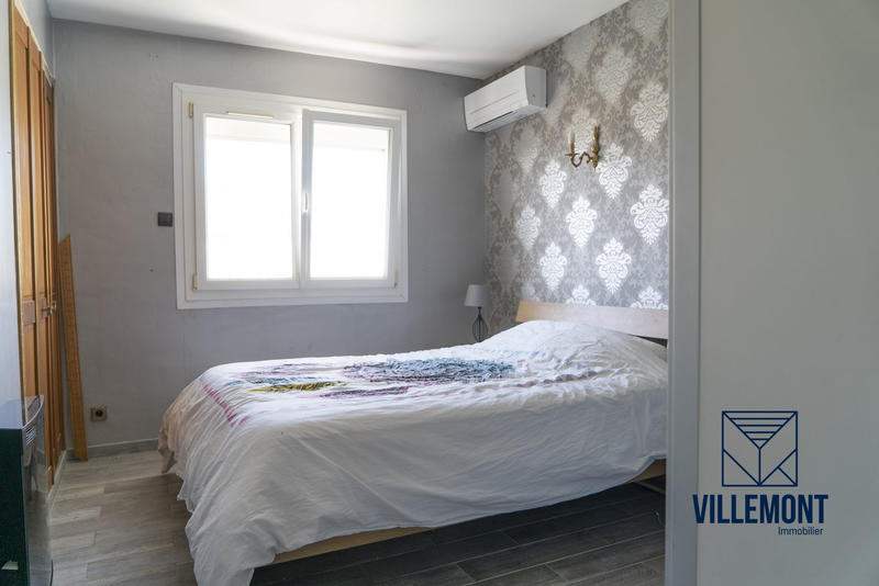 Villa - 211 m² - 7 pièces