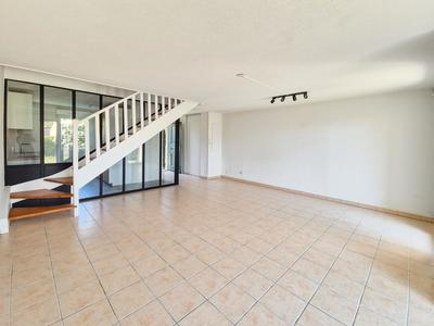 Maison - 87 m² - 4 pièces
