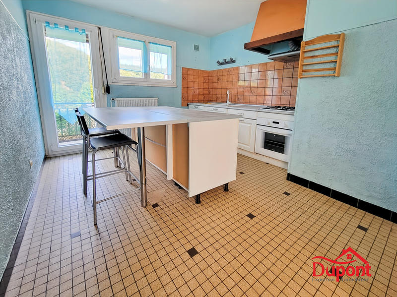 Maison - 94 m² - 5 pièces