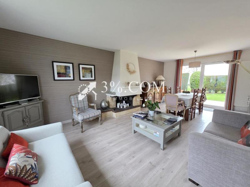 Maison - 90 m² - 6 pièces