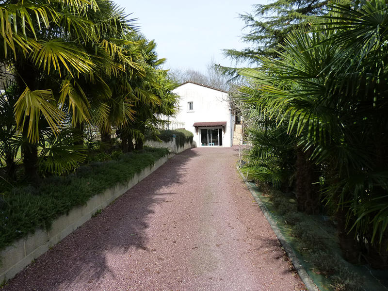 Maison - 145 m² - 7 pièces