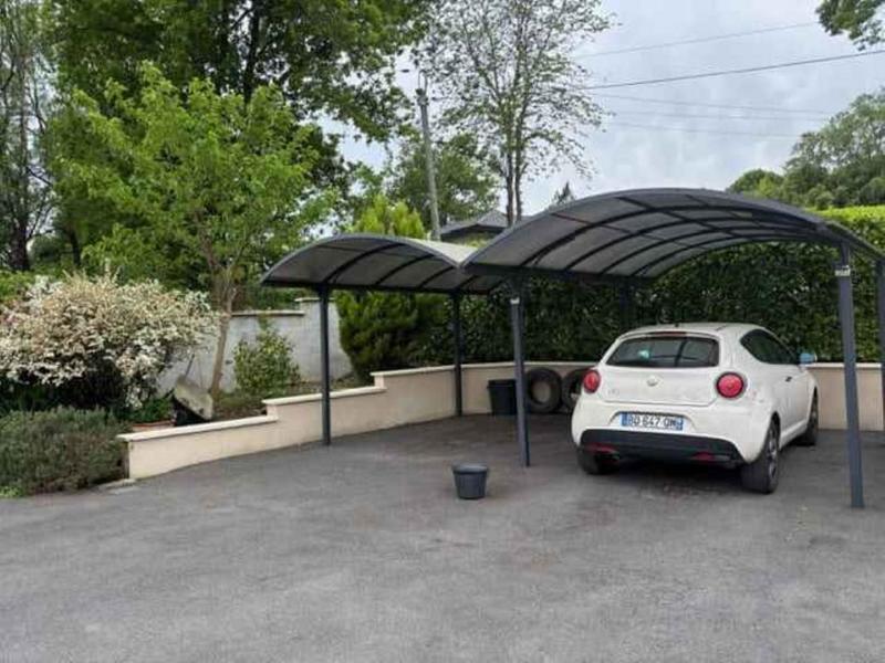 Maison - 137 m² - 6 pièces