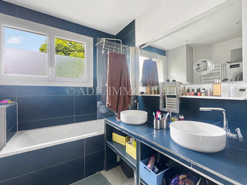 Appartement - 81 m² - 4 pièces