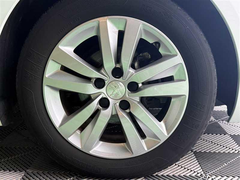 Peugeot 308 1.5 BlueHDi 100 s&amp;S Bvm6 Active Business