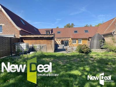 Maison - 259 m² - 11 pièces