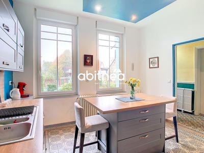 Immeuble - 239 m² - 8 pièces