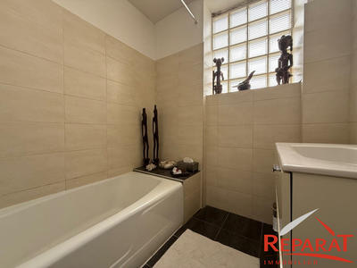 Appartement - 79 m² - 3 pièces