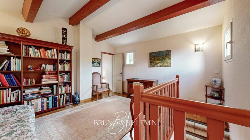 Villa - 186 m² - 6 pièces