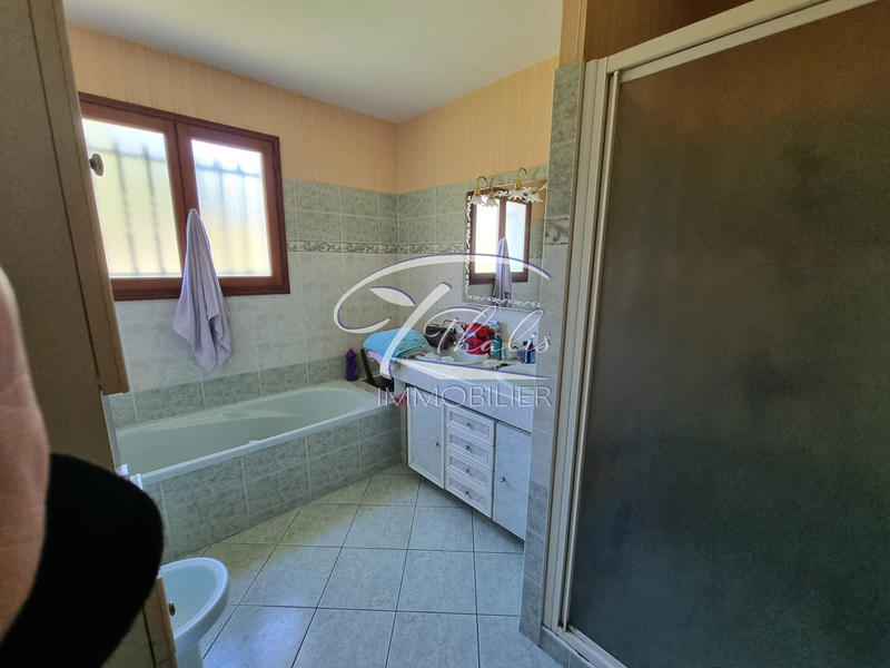 Maison - 128 m² - 5 pièces