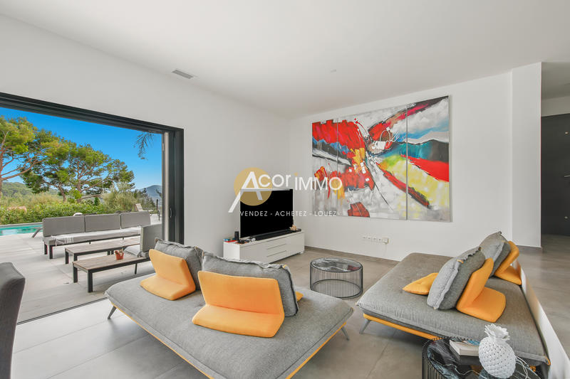 Villa - 171 m² - 6 pièces