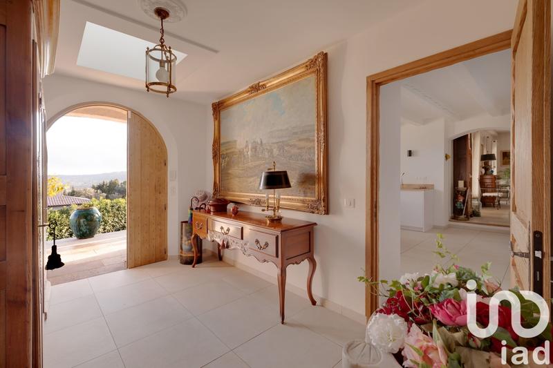 Maison - 188 m² - 6 pièces