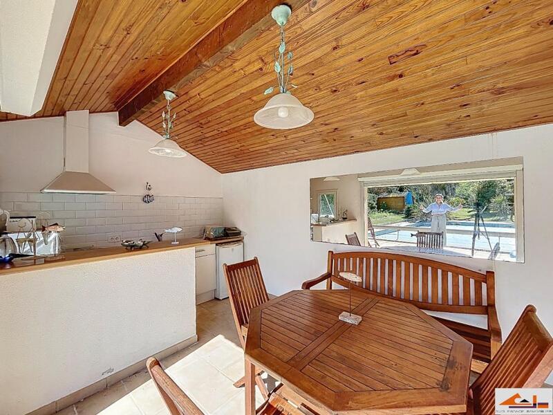 Villa - 194 m² - 7 pièces