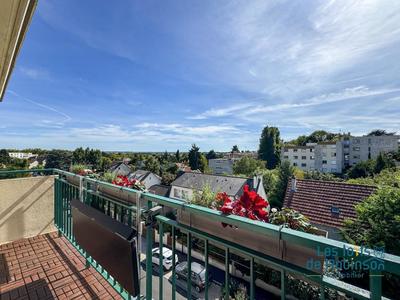 Appartement - 74 m² - 4 pièces