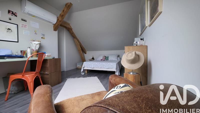 Maison - 141 m² - 7 pièces